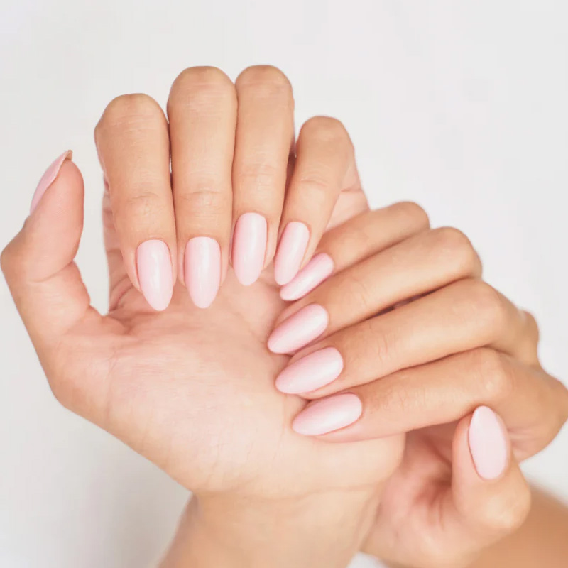 Luxx Nail Lounge