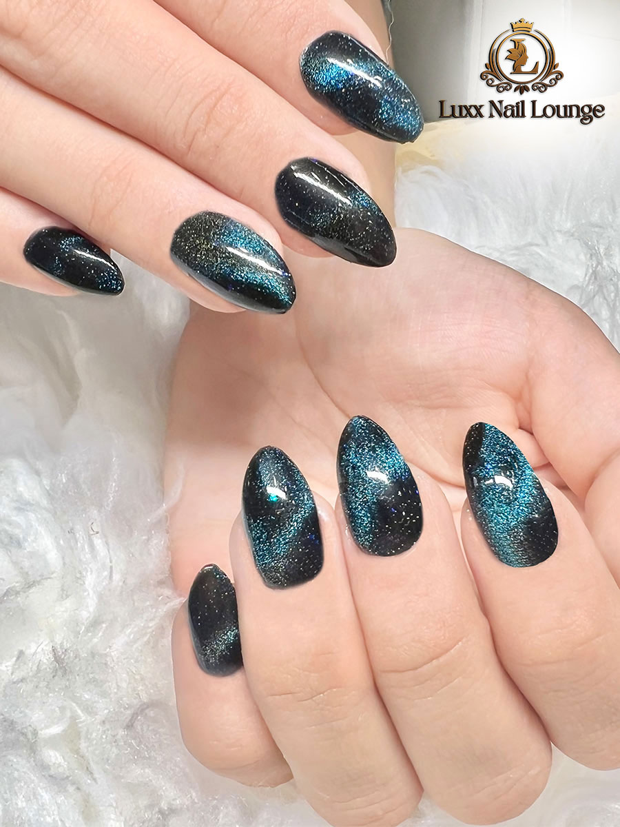 Luxx Nail Lounge